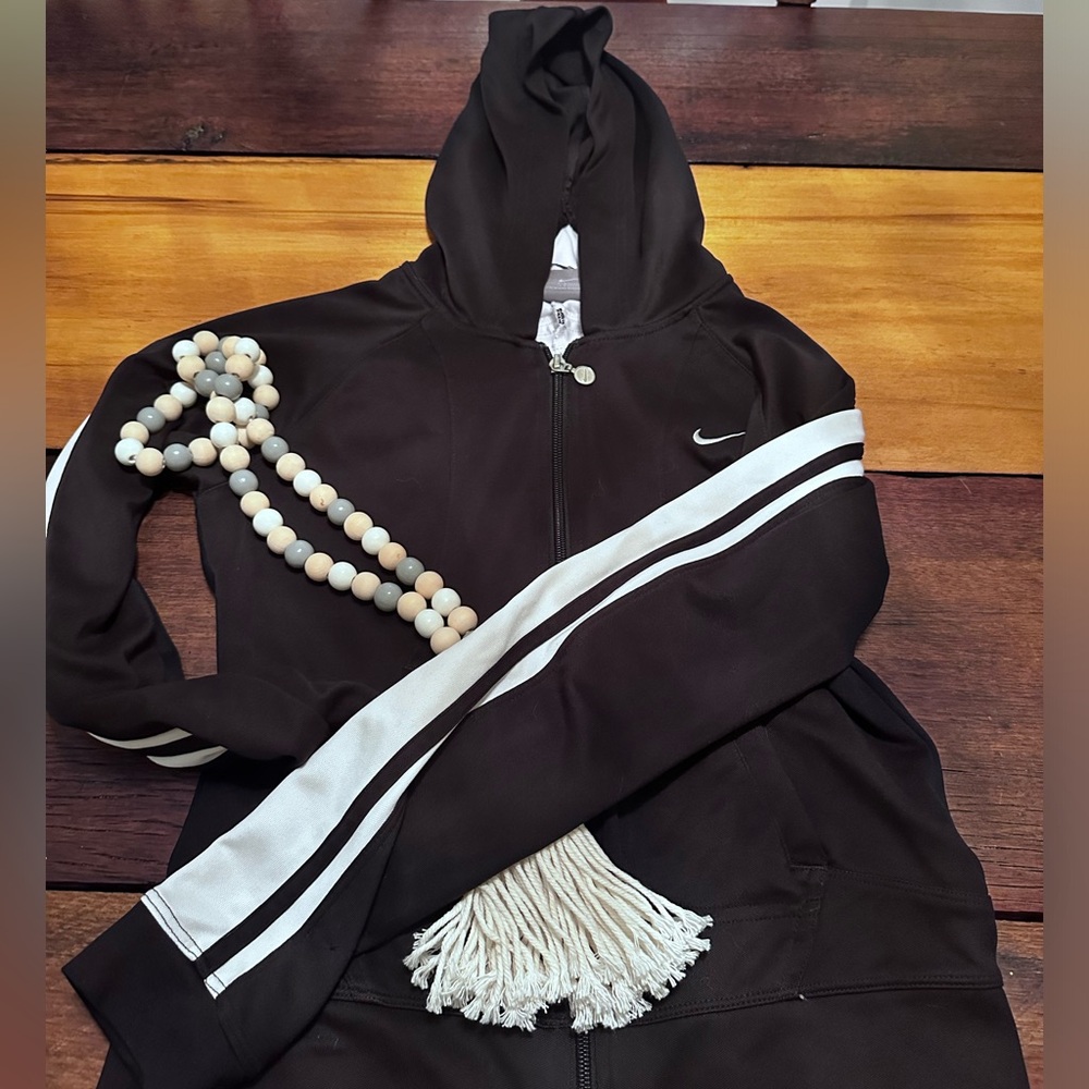 Women’s S Black Nike Zip Hoodie w/ White shoulder & sleeve stripe, READ DETAILS
